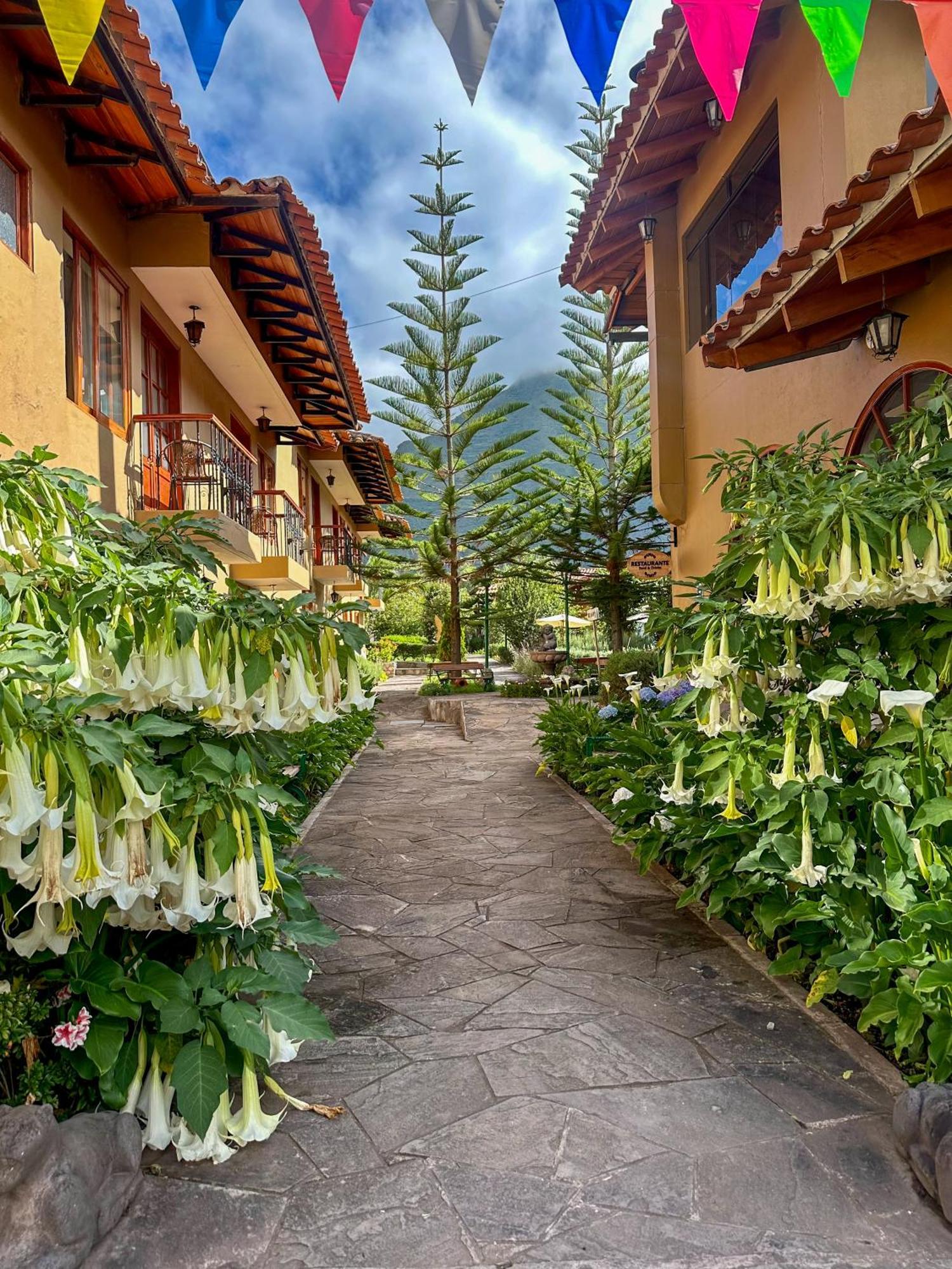 Hotel Mabey Urubamba Exterior foto